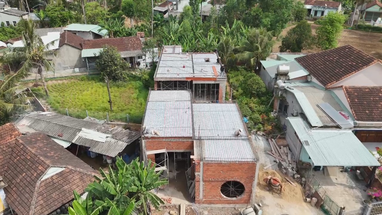 Nhìn từ trên cao: cách Đắc Xuân kiểm soát tổng thể công trình nhà ở Bình Định - góc 2